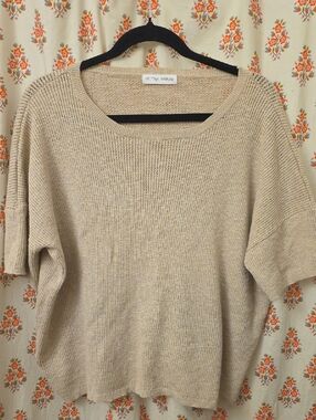 Beige Scoop-Neck Short Sleeve Sweater